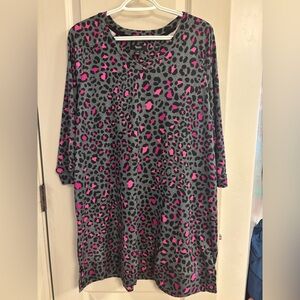 Vera Wang Gray and Pink Leopard Print Sleep Shirt Oversized